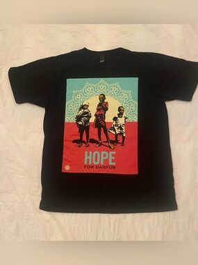 OBEY Hope for Darfur T-Shirt SZ L